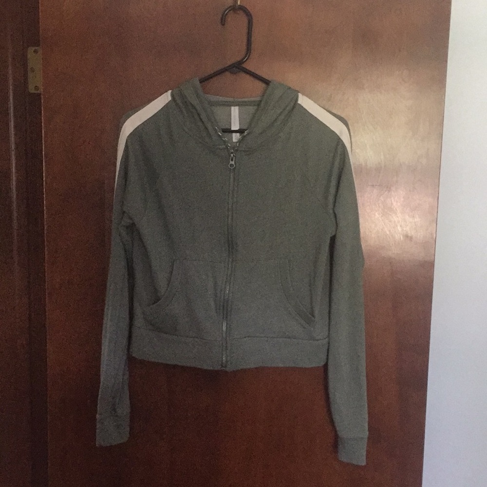 Cropped lightweight hoodie